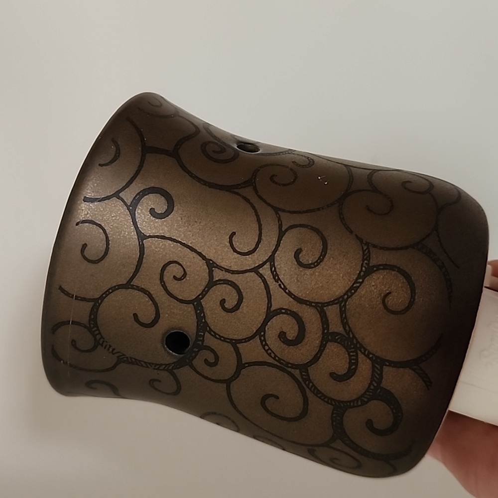 Scentsy Bronce Age nightlight warmer wall plug in